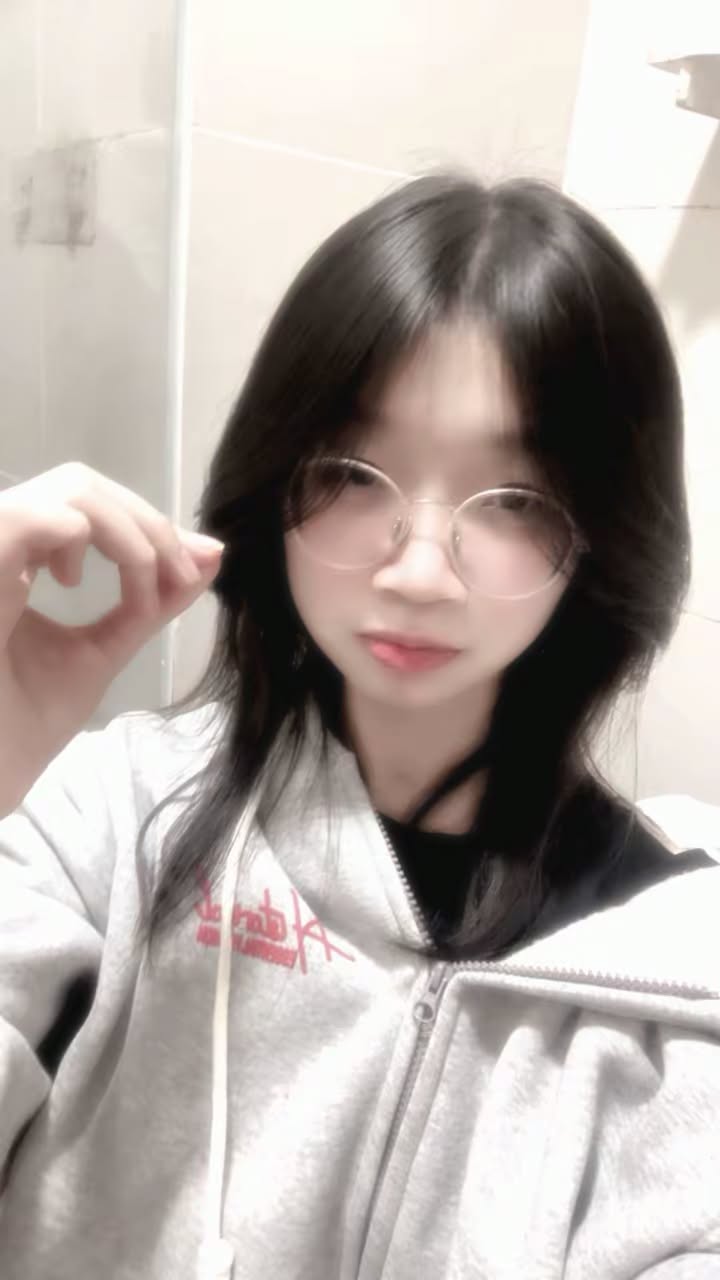 NGUYỄN WIN LY